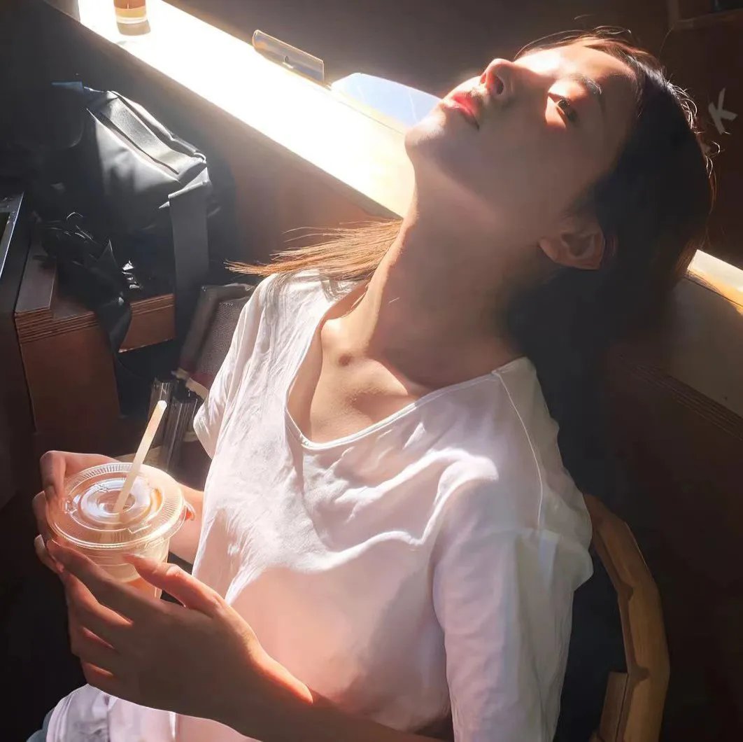 朕的女儿身瞒不住啦